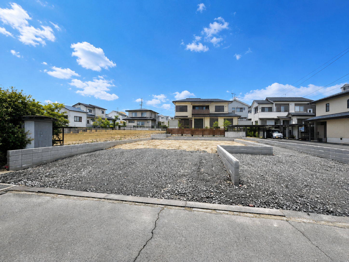 柏井町公園通　1区画　2,180万円