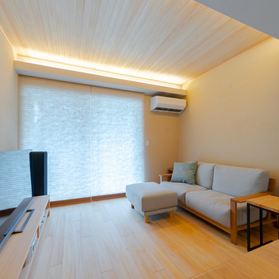 こだわりを詰め込んだ、深い軒のある平屋