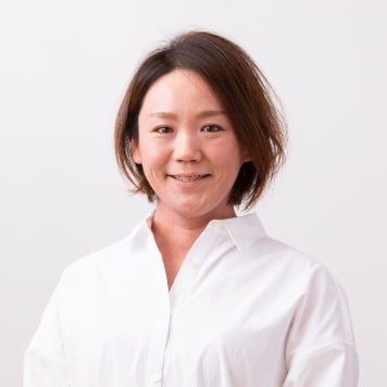 保育士 片田 かな