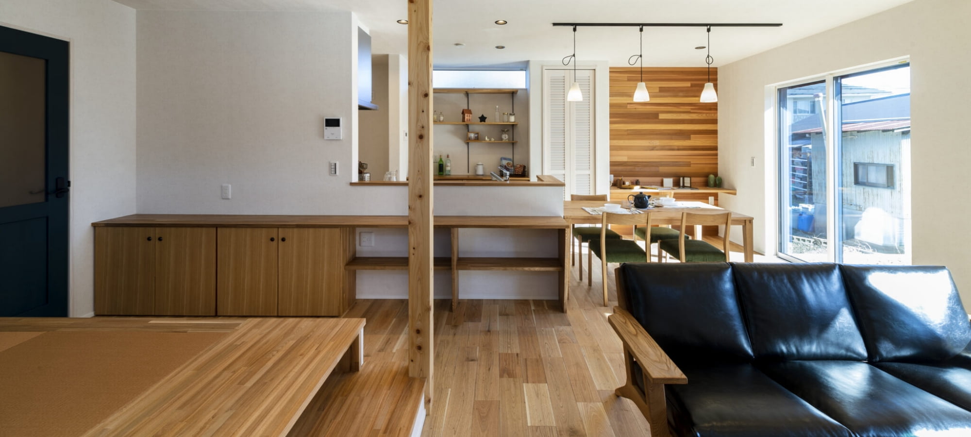 理想の暮らしとデザインを極める。