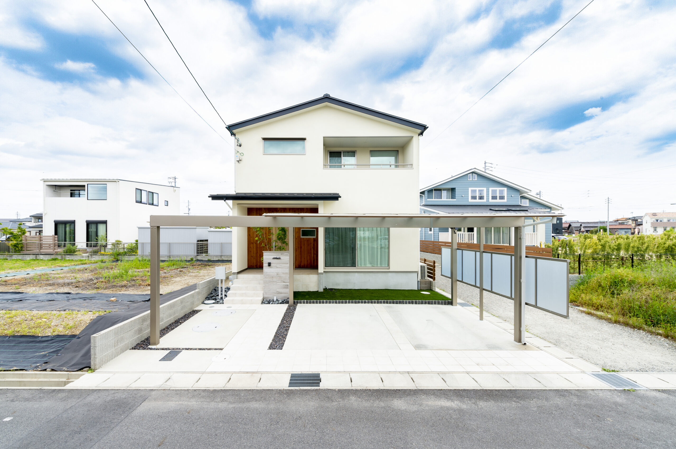 三角屋根の白い家（尾張旭市K様邸）