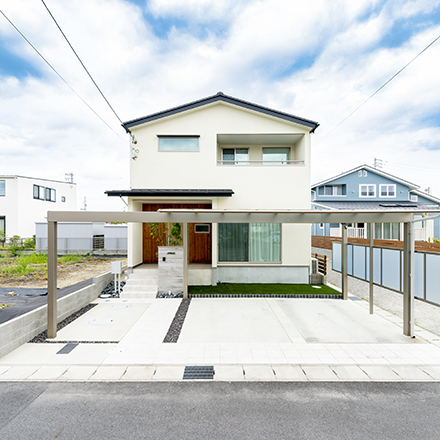塗壁と桧の天井の家(尾張旭市K様邸)