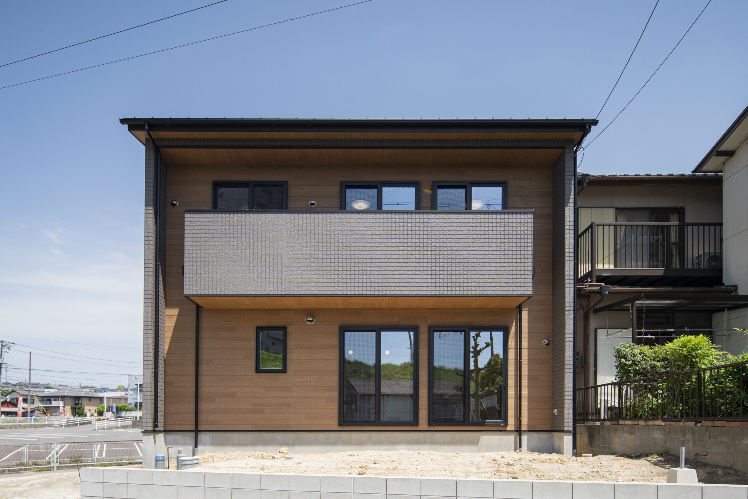 【in瀬戸市】\\大好評！建売見学会//　ガルバリウム×天然木×注文仕様