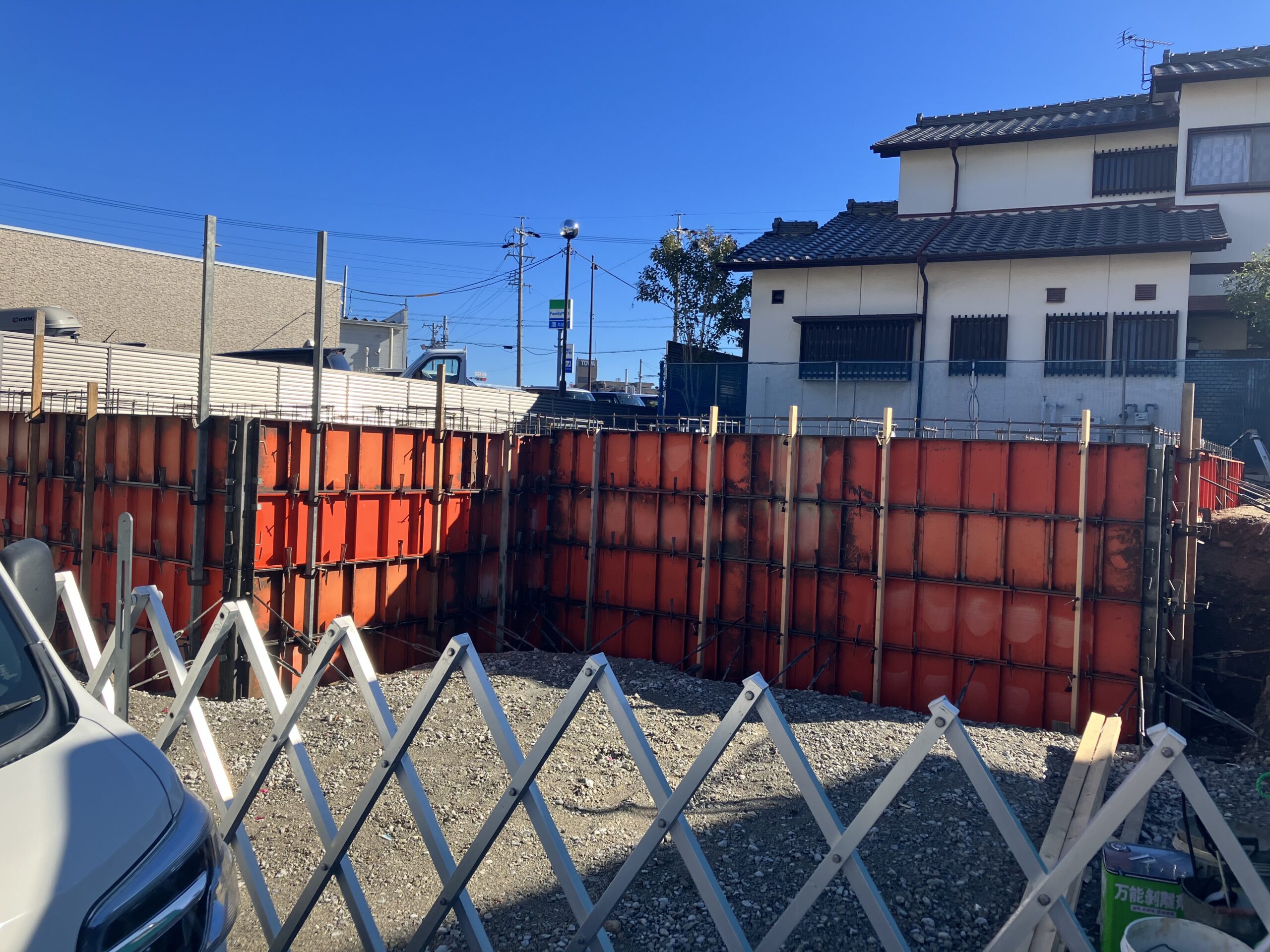 基礎着工