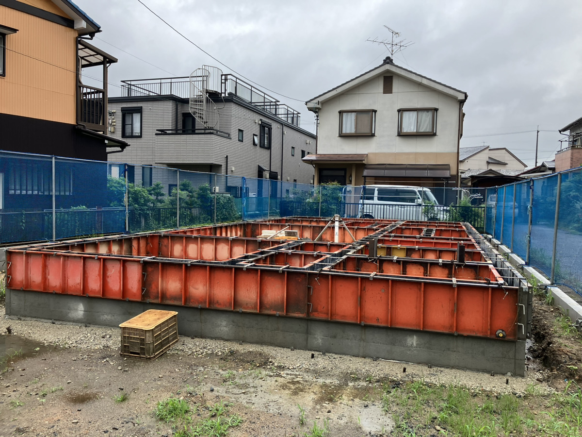 基礎工事